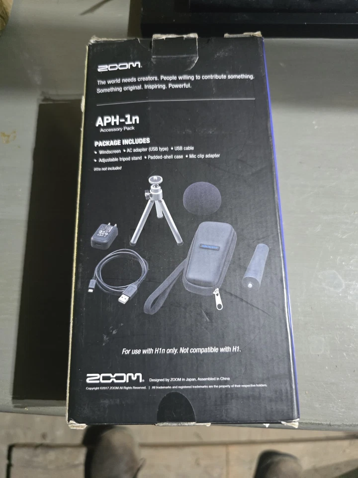Zoom H1n Handy Recorder - With Zoom APH-1n Accessory - Image 2 of 4