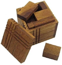 Square Packing Challenge - Brain Teaser Wooden Puzzle