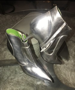 steve madden silver ankle boots