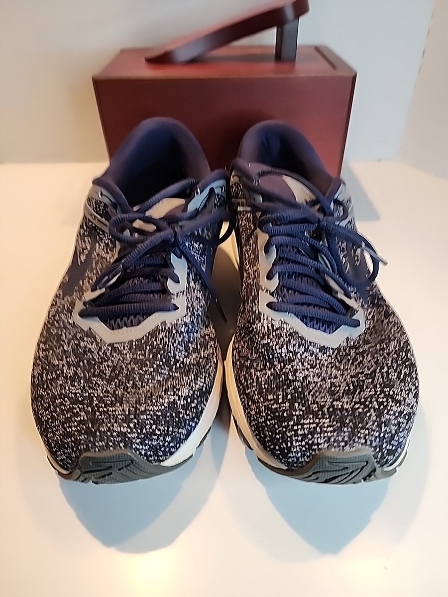 Brooks Launch 5 Mens Sz 12 D US Black Athletic Running Shoes  display picture 1