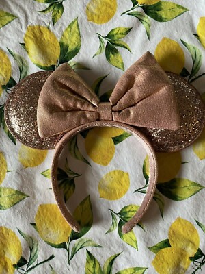 Disney Parks Briar Rose Gold 2020 Redesigned Minnie Mouse  display picture 1