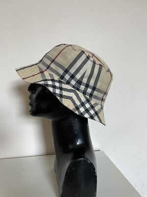 Burberry LONDON リバーシブルバケットハット ノヴァチェック 黒 BURBERRY(バーバリー) ノヴァチェック リバーシブル ホースロゴ