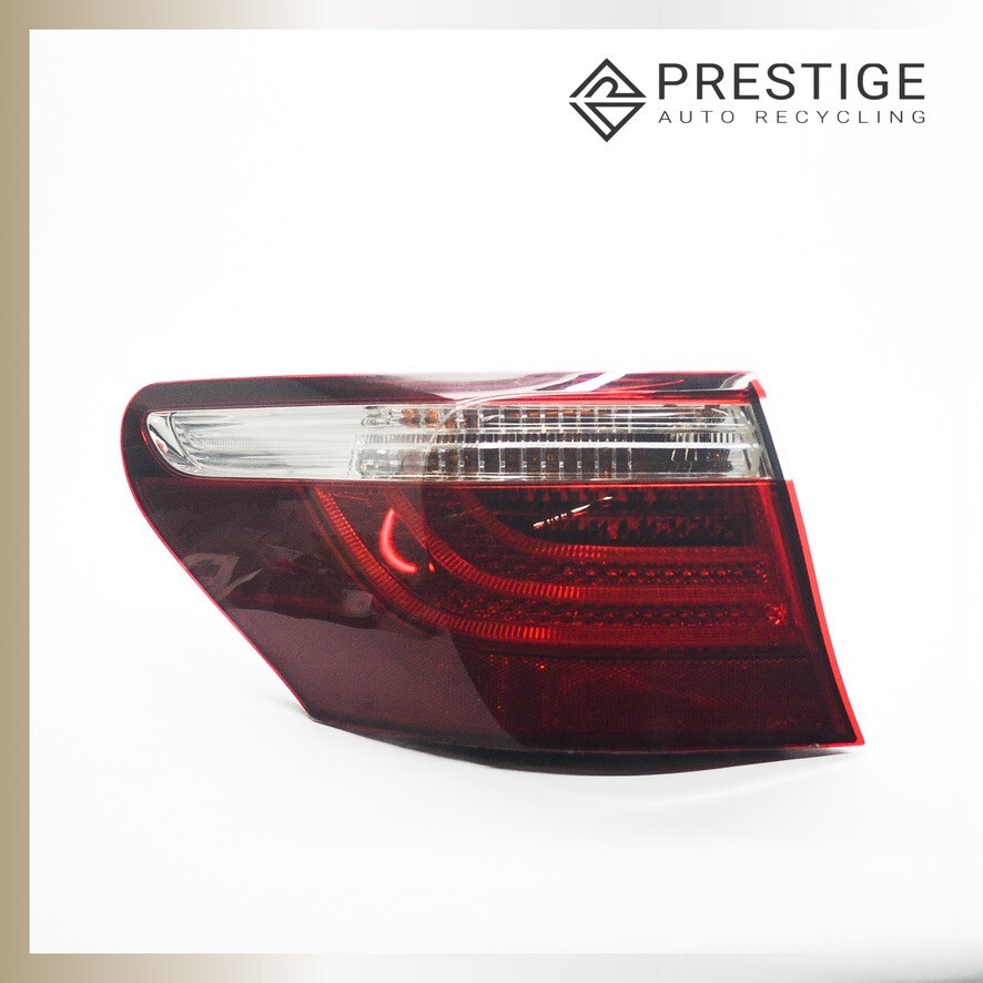 2007-2009 Lexus LS460 Left Tail Light Assembly OEM 81561-50160