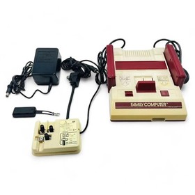 NINTENDO Famicom NES HVC-001 White Console w/Box Operation Confirmed