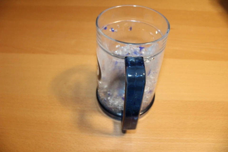 Winnipeg Jets NHL Hockey 16 oz Plastic Freezer Mug Clear & Blue - Image 4 of 4