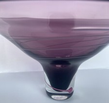 vtg Laurie Thal studio art glass Centerpiece Bowl applied mauve ribbon swirl '89