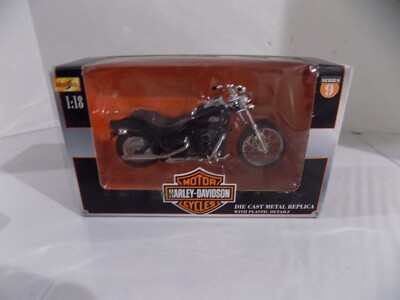 Maisto Harley-Davidson 1/18 シリーズ9 Maisto Harley Davidson FXSTB Night Train 1:18 Motorcycle Series 9