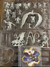 Heroscape: Age of Annihilation / Unpainted Character And Cards - ALL FIGURES