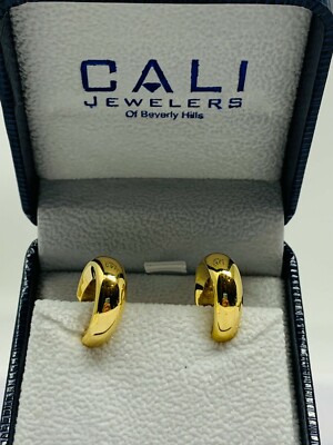 Chaumet 18K Yellow Gold Hoop Earrings
