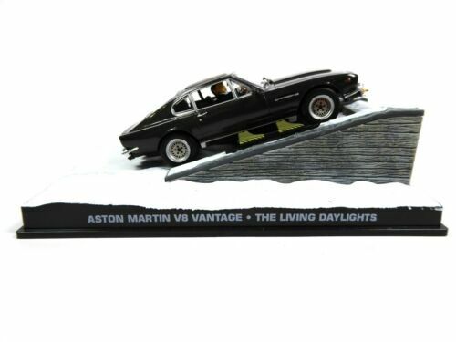 James Bond 007 Goldfinger Modèle Réduit Aston Martin DB5 - Échelle 1/43