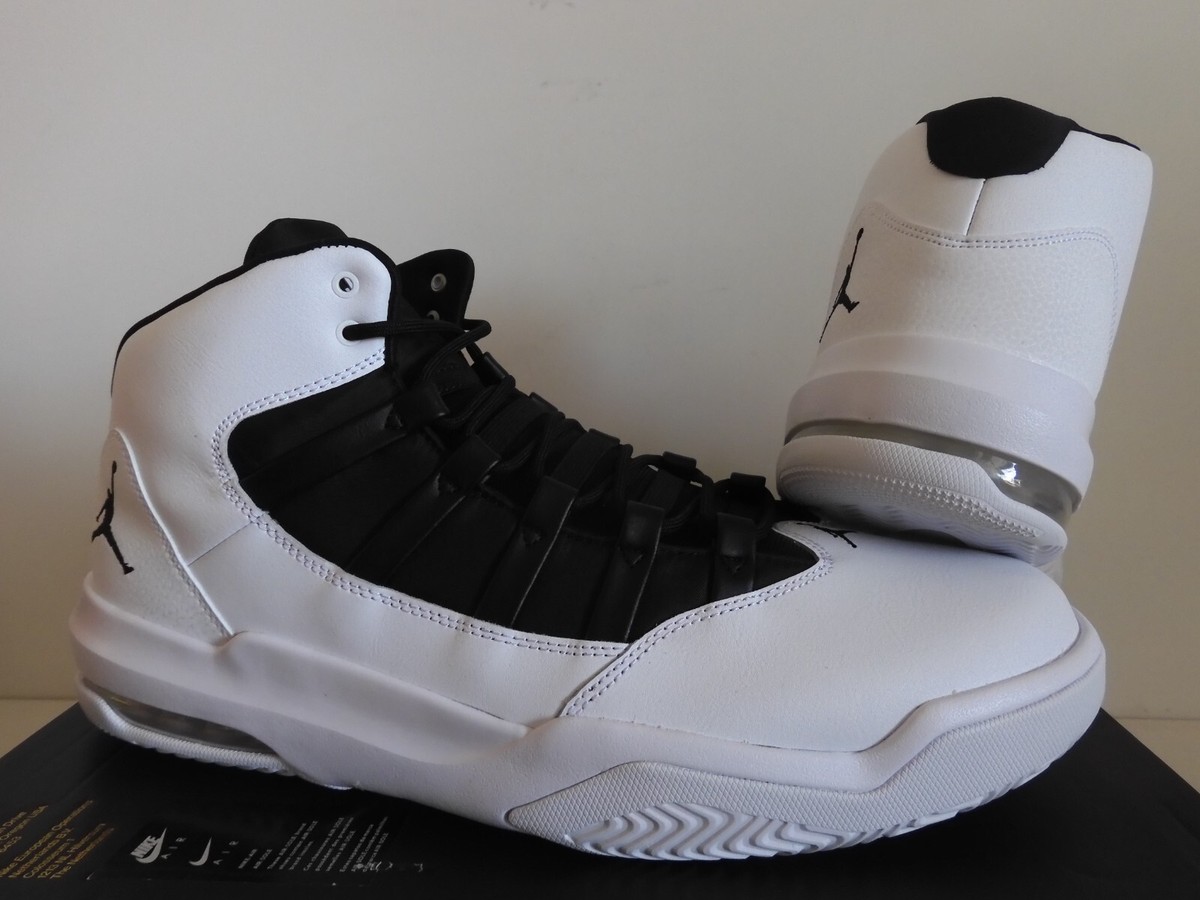 Jordan Black and White Athletic Shoes AQ9084-100 High-Top Nike Air Jordan Max Aura Basketball Shoes Black White AQ9084  main image 4