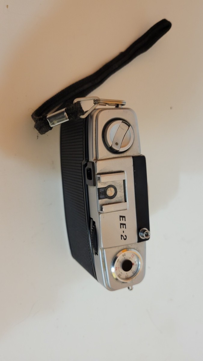 OLYMPUS PEN EE-2 Half Frame Zuiko 28mm f/3.5 Film Camera | eBay