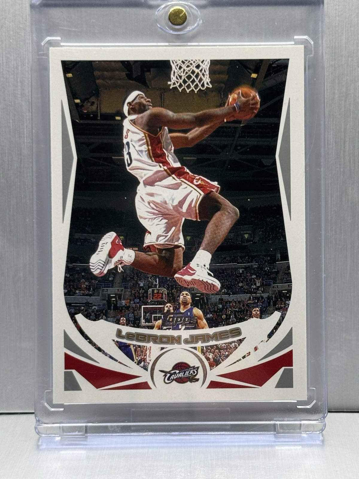 2004-05 Topps LeBron James #23