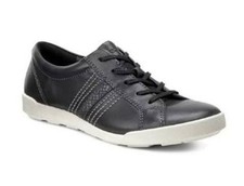ECCO Black Leather Crisp 11 City Sneakers Wom...