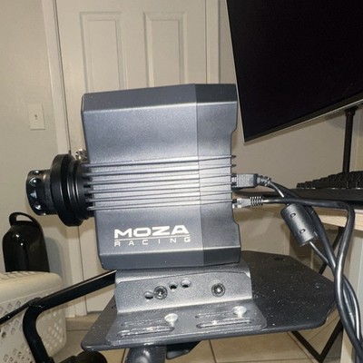 MOZA Racing R5 Direct Drive Racing Wheel Base only