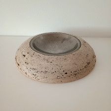 Posacenere vintage in marmo travertino design anni '70 diametro 19,5 cm.