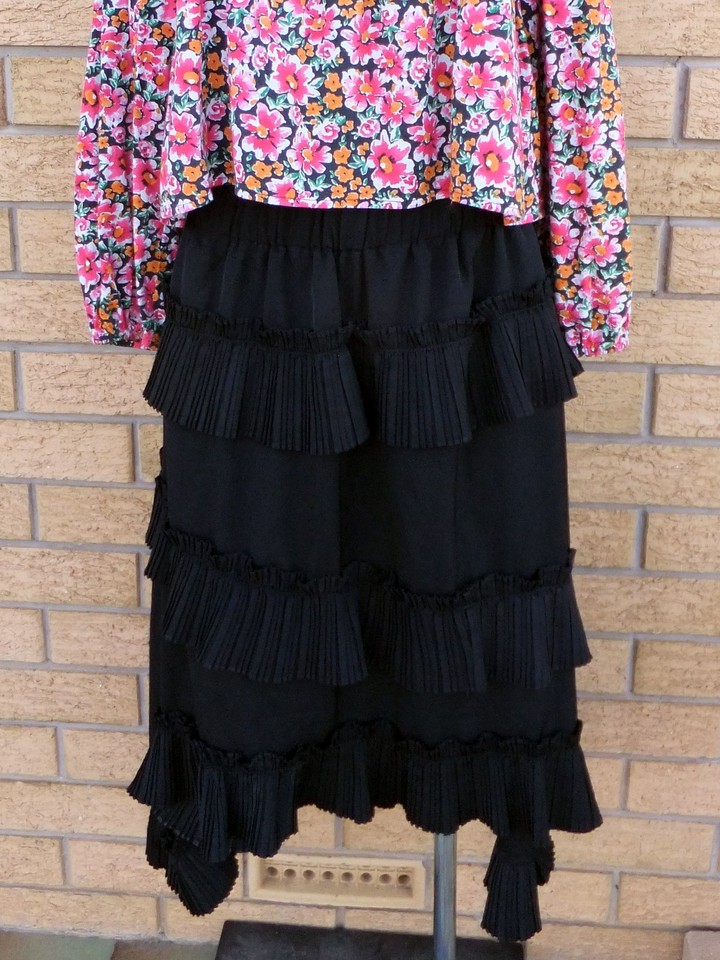 ZACRO elastic waist asymmetric ruffled lined black maxi skirt UK10 (10-12) EUC