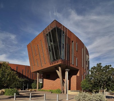 The 2013 Robert K. & Sharon DuPont McCord Hall, designed by Kohn Pederson