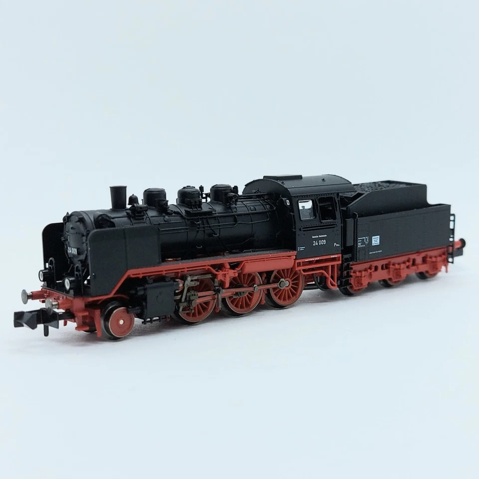 Spur N Fleischmann 7143 DR Reichsbahn DDR Dampflok BR 24 009 Epoche 3 neuwertig