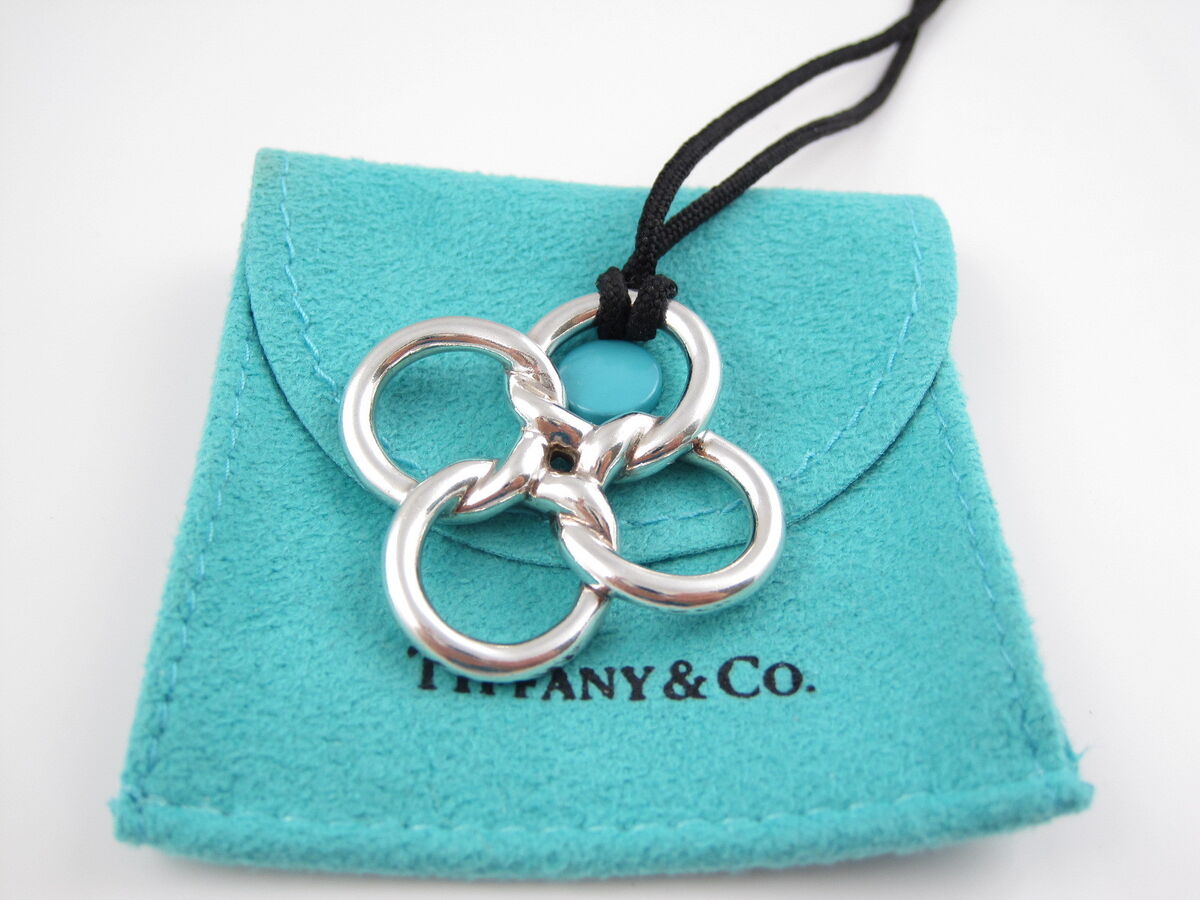 【Tiffany & Co】Elsa Peretti Quadrifoglioペンダント Tiffany & Co Silver HUGE Peretti Quadrifoglio Necklace! | eBay