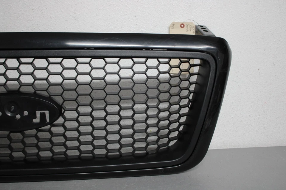 2004 2005 2006 2007 2008 FORD F-150 FRONT UPPER GRILLE Foto 3 de 4