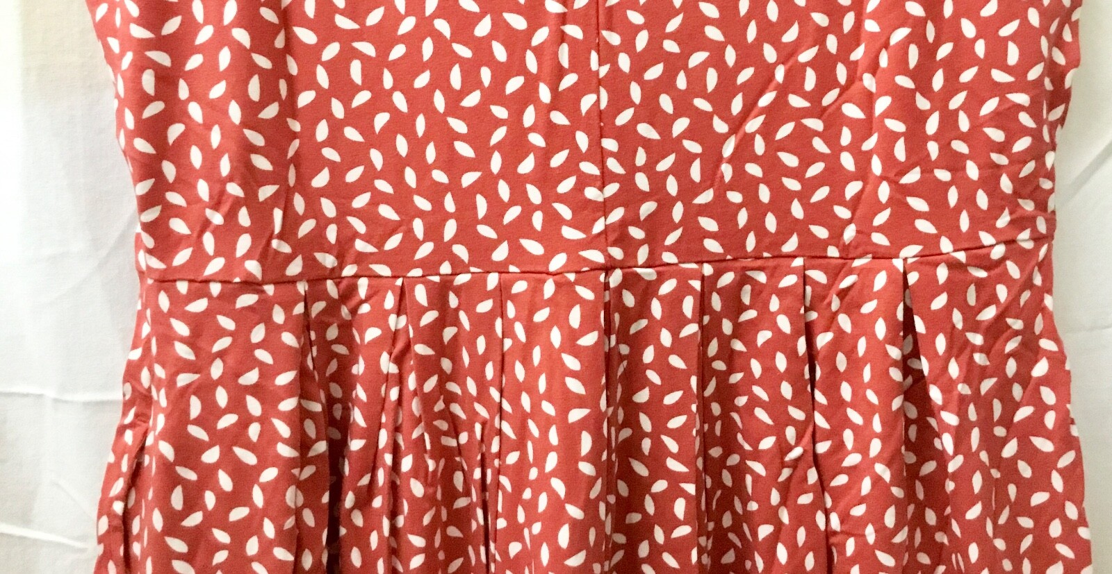 SAHALIE BELLA COOLA CAP SLEEVE RED LEAVES PLEATED MIDI DRESS PETITE X