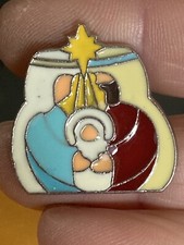 Mary joseph baby Jesus Lapel Pin EUC K535