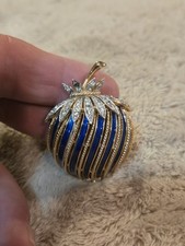 VINTAGE TRIFARI GOLD TONE BLUE ENAMEL RHINESTONE FRUIT FLOWERS DOME BROOCH