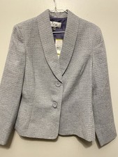 Le Suit Blazer NWT Size 14 Read