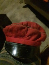 Rote Schirmmütze Kopfbedeckung Burschenschaft Studentenvereinigung vor 1945. 