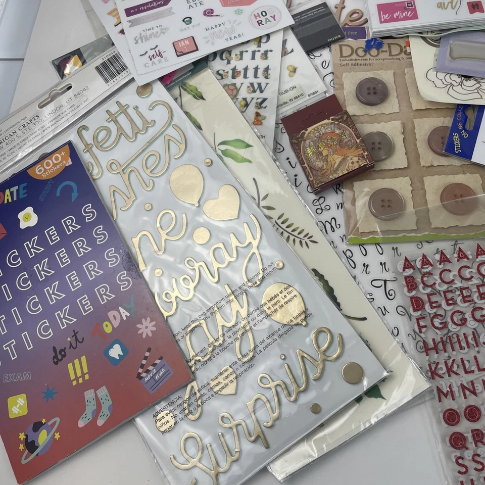 MASSIVE Sticker Lot - Mix of Vintage, New and Planner Stickers - Paper Crafts - Image 2 of 4