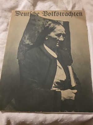 Deutsche Volkstrachten
