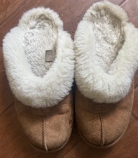 UGG Scuff Chestnut Suede Sheepskin Slippers Women s Size 8