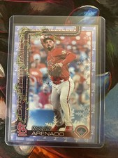 2025 Topps Holiday Nolan Arenado H132 Menorah /8
