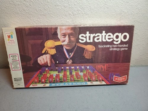 1975 Stratego Board Game, Pre-owned, Complete, VGC, Hasbro Vintage