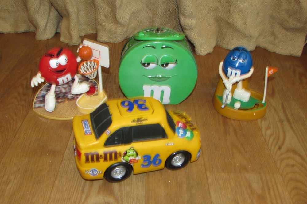 M&M Collectibles Lot-2 Candy Dispensers-Race Car-Green Tin Purse #2124
