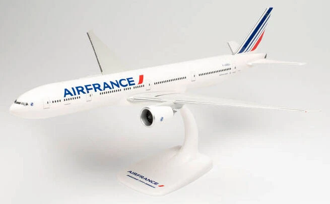 Air France - Boeing 777-300ER - 1:200 Herpa Snap-Fit 613491 Flugzeug Modell B777 - Bild 1 von 1