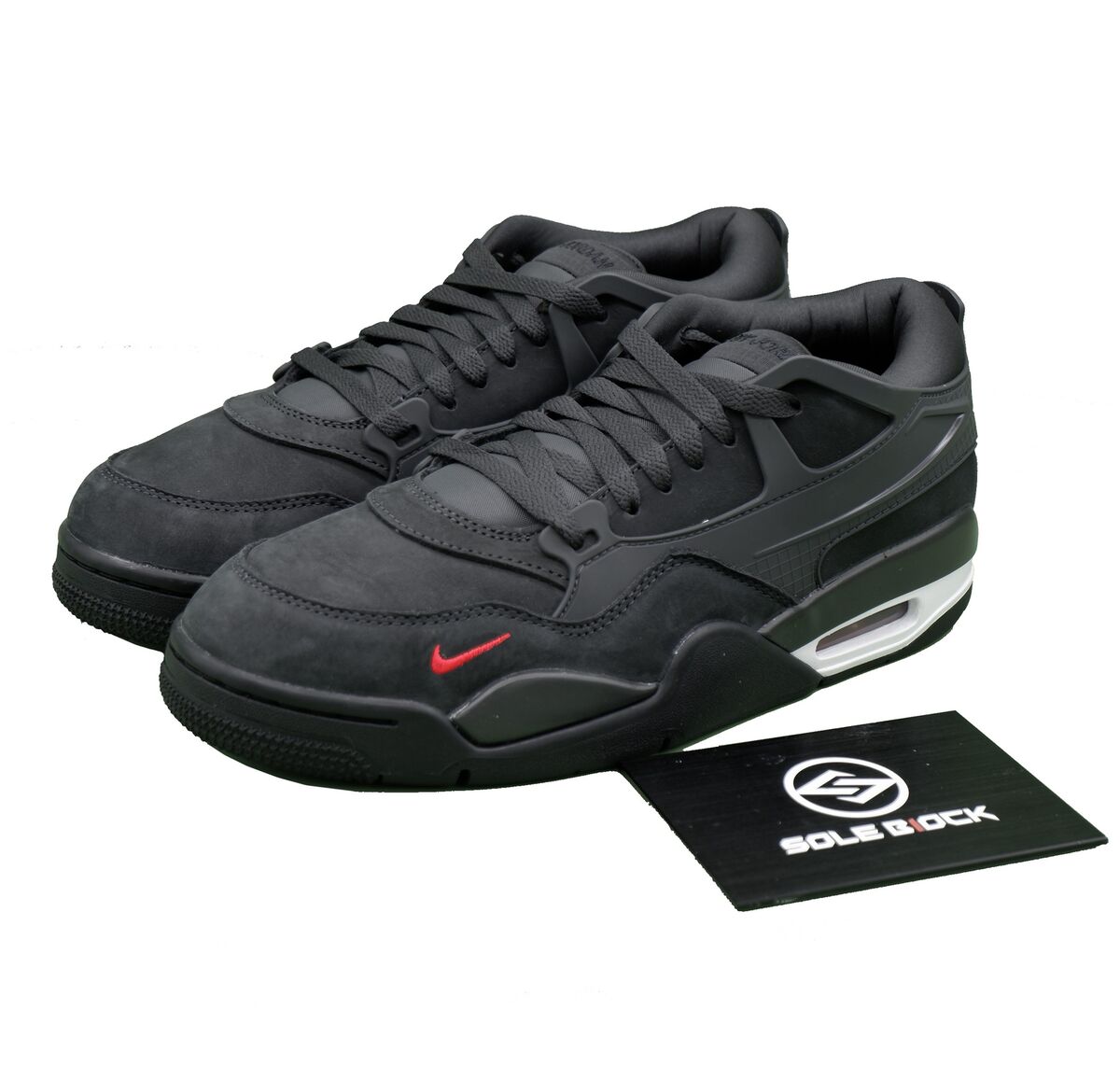 Nigel Sylvester x Air Jordan 4 RM SP ''Anthracite'' Black Nigel Sylvester x Air Jordan 4 RM SP ''Anthracite'' Black