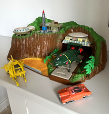 Thunderbirds Tracy Island Playset with Thunderbird 1, 2, 4 & FAB 1 Vehicles