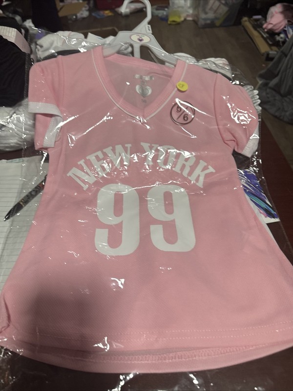 Girls Size 5/6 New York Short Set