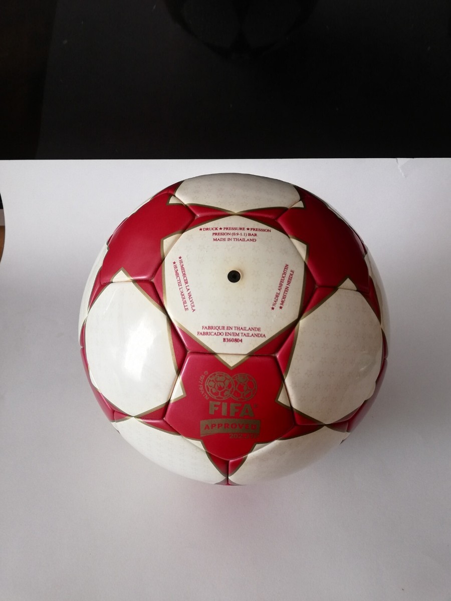 Official ball Adidas Finale 4 uefa champions league 2004 05
