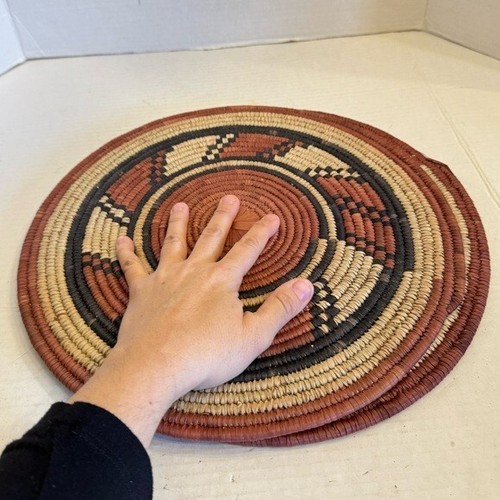 2 Afrikanische Gewebte Spule Flach Korb Kochplatte Pad Tisch/Wand Dekor Kunst - Bild 8 von 13