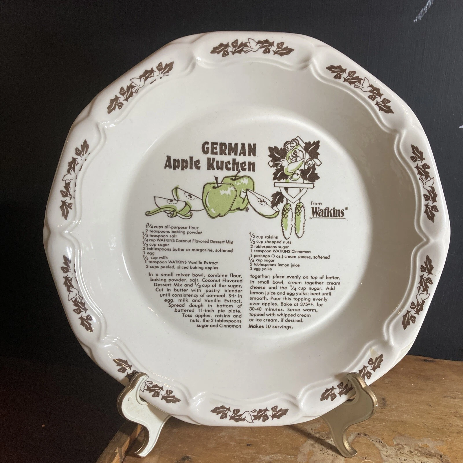 Watkins 11" German Apple Kuchen Recipe Pie Plate 1983 USA