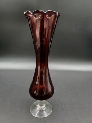 Vintage Etched Fluted Artglass Ameythst Bud Vase W Ruffled Edge & Clear Base