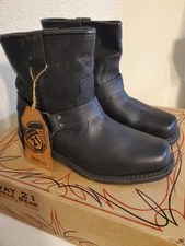 Highway 21 Spark Short Boots size 12