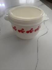 Tupperware Santa Claus Christmas Bowl Mini #2...
