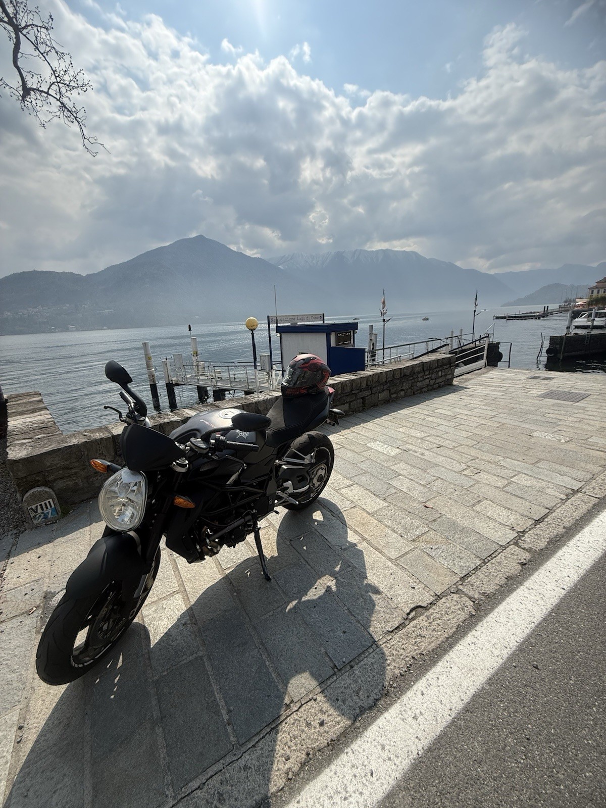 Mv Agusta Brutale 920 foto 4
