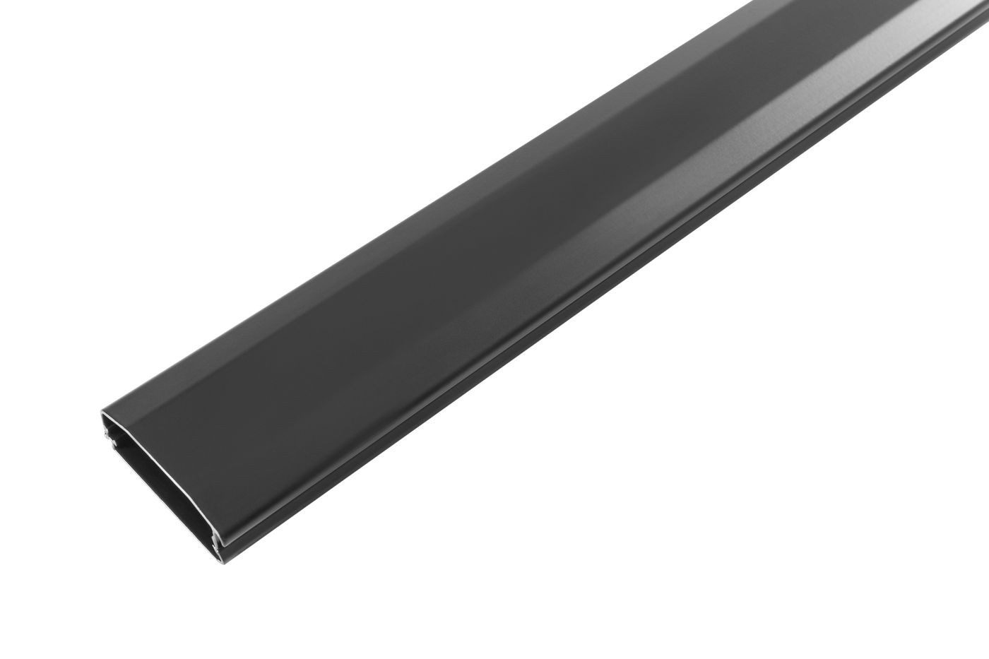 Vivolink VLWL110B Aluminum cable cover black.