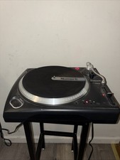 Numark DJ Turntable TT1625 Turns On And Plays But No Stylus Needle