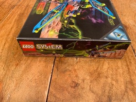 Lego 6907 NEW & BOXED / Excellent Condition / Sonic Stinger / Insectoids / Space